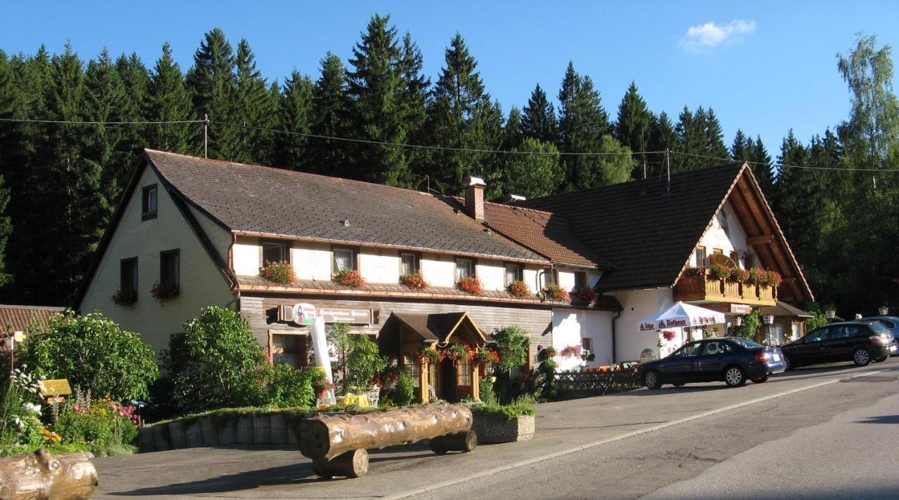 Landgasthaus Gemsennest Hotell Feldberg  Exteriör bild